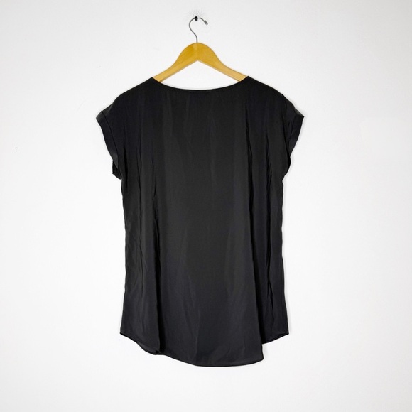 Express Dark Gray Cap Sleeve Satin Blouse Women’s Size Medium - Picture 7 of 8